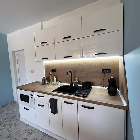 Summer H. Sunny شقة *