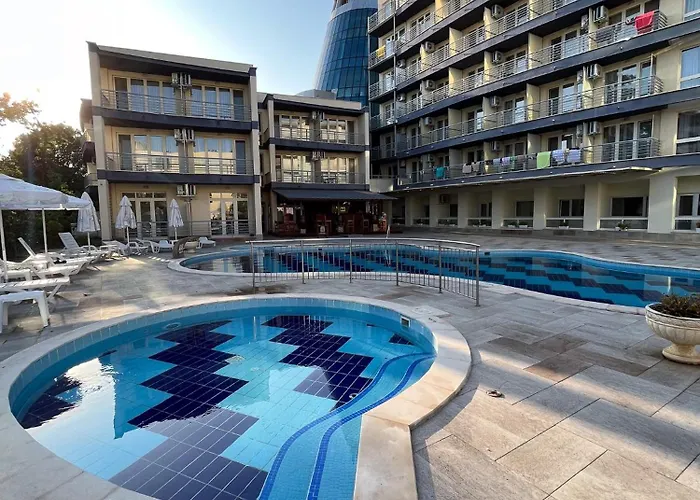 Daire Summer H. Sunny *